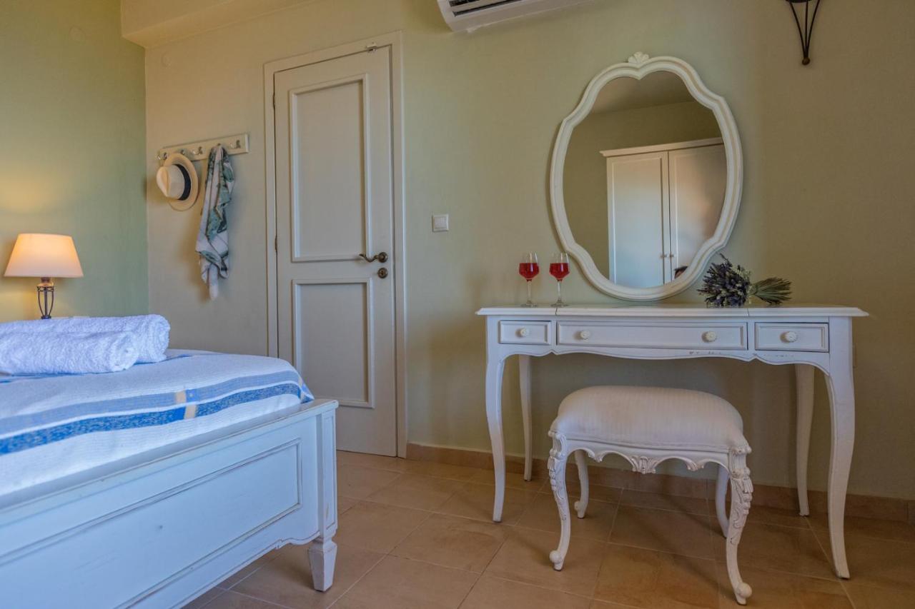 Lourdas Beach View Villa Vlachata 外观 照片